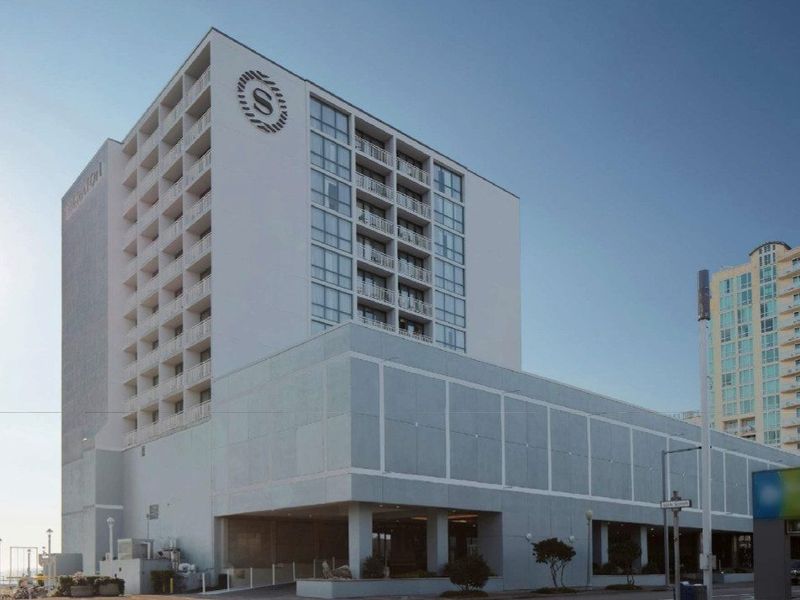 Sheraton Virginia Beach Oceanfront photo
