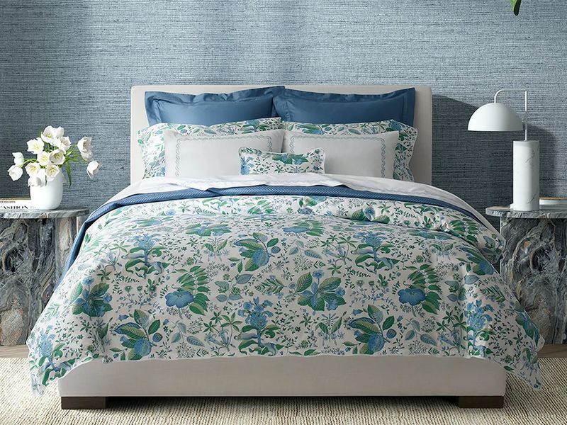 Bedside Manor photo