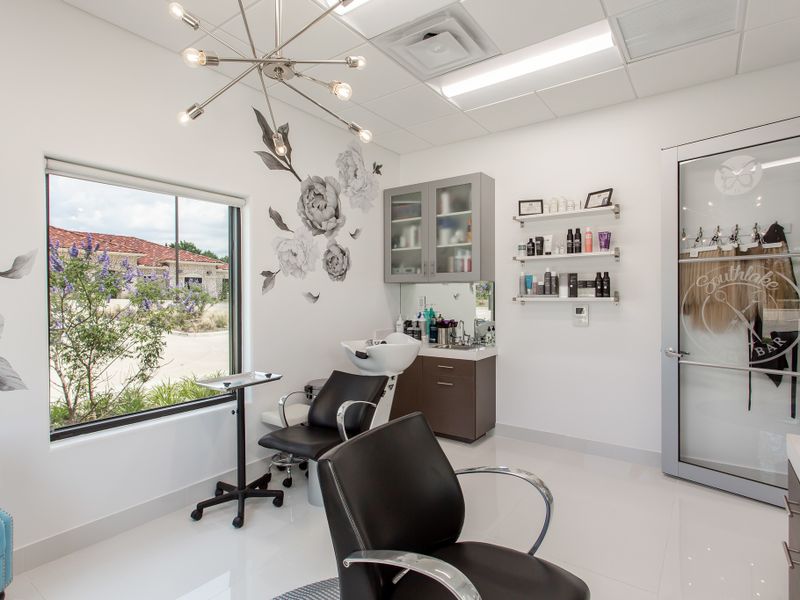 A Suites Salon photo