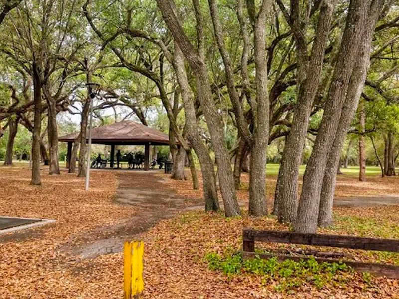 Rolling Oaks Park photo