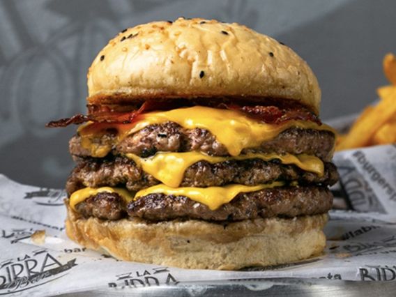 La Birria Burger Bar  photo