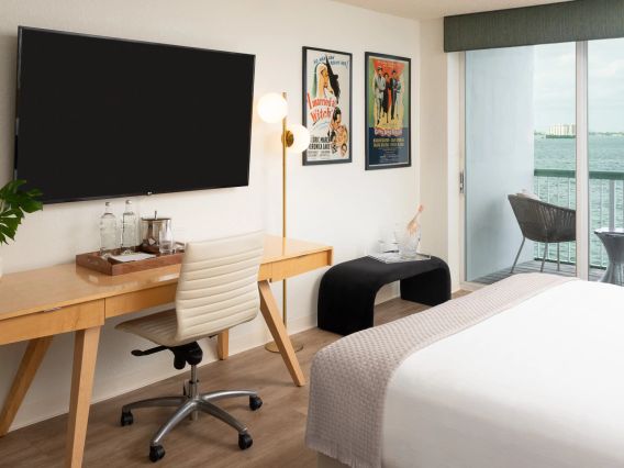 Palm Tree Club Hotel Miami photo